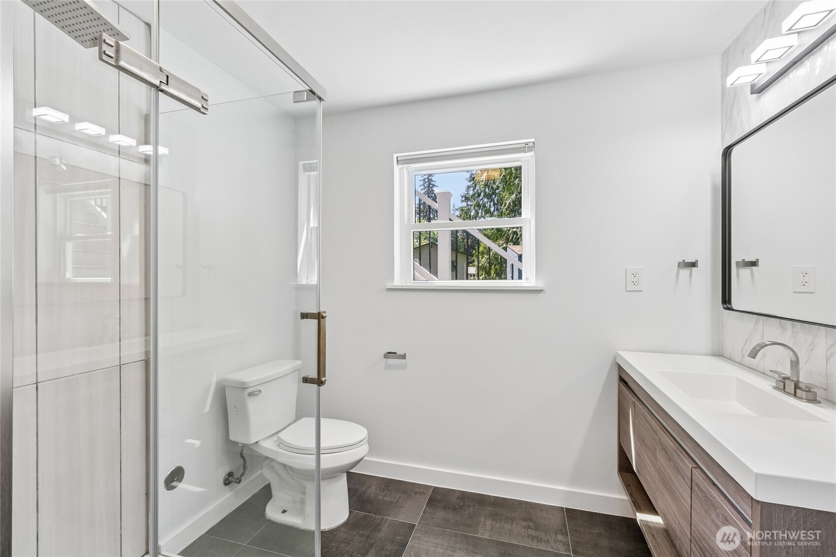 2210 171st Place Property Photo 13
