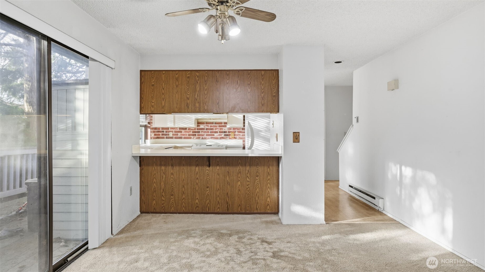 1850 Grant Avenue D5 Property Photo 9