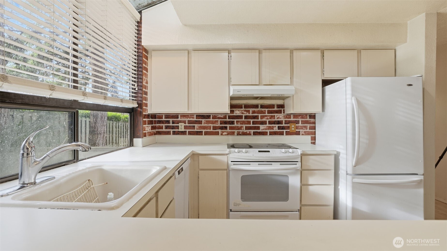 1850 Grant Avenue D5 Property Photo 13
