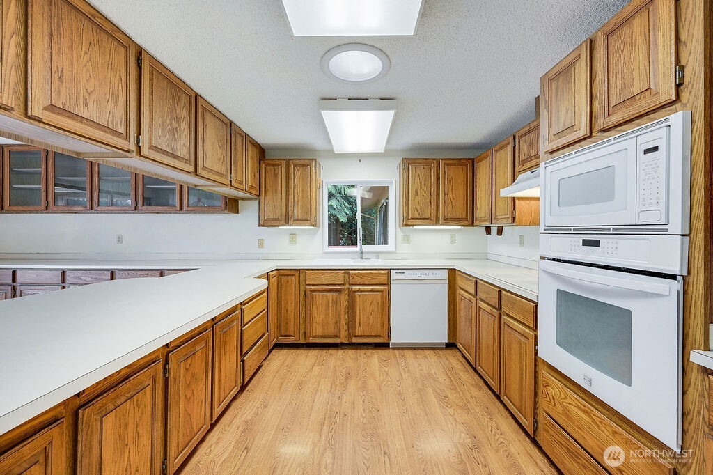 261 Verner Avenue Property Photo 22