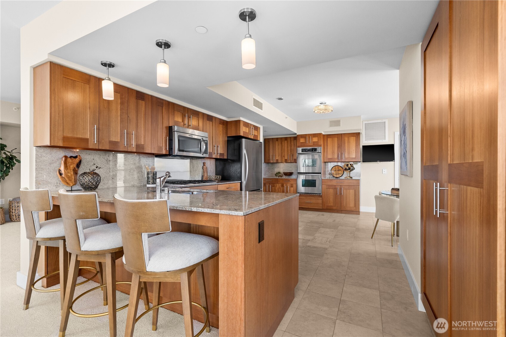 650 Bellevue Way 2301 Property Photo 10