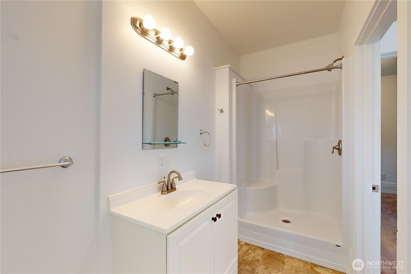 550 Ballentine Street Property Photo 33