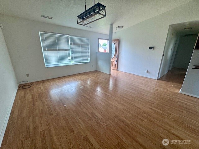 3215 Williams Avenue Property Photo 8