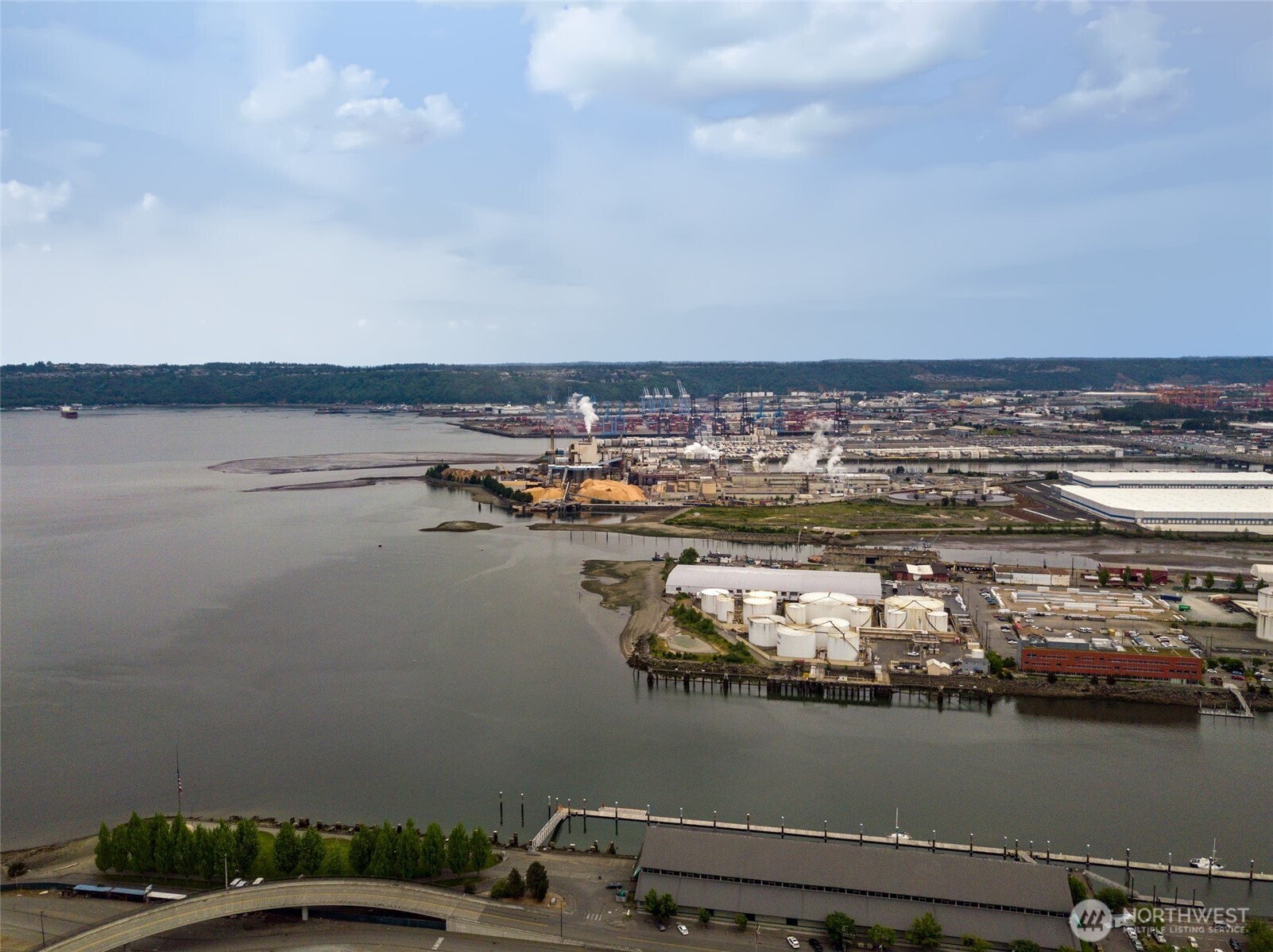 401 Broadway Property Photo 19