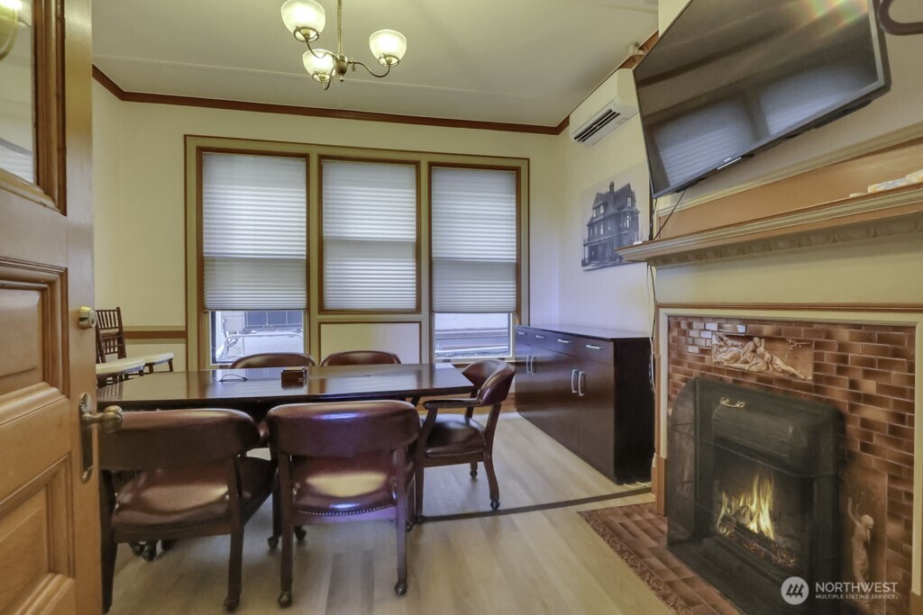 401 Broadway Property Photo 22
