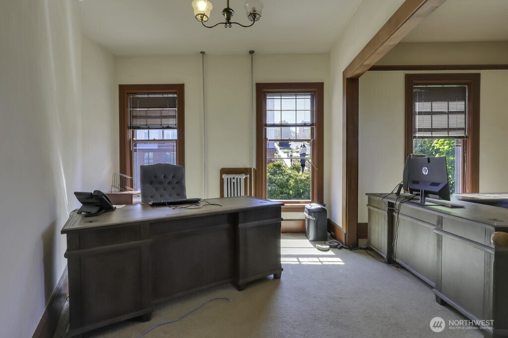 401 Broadway Property Photo 23