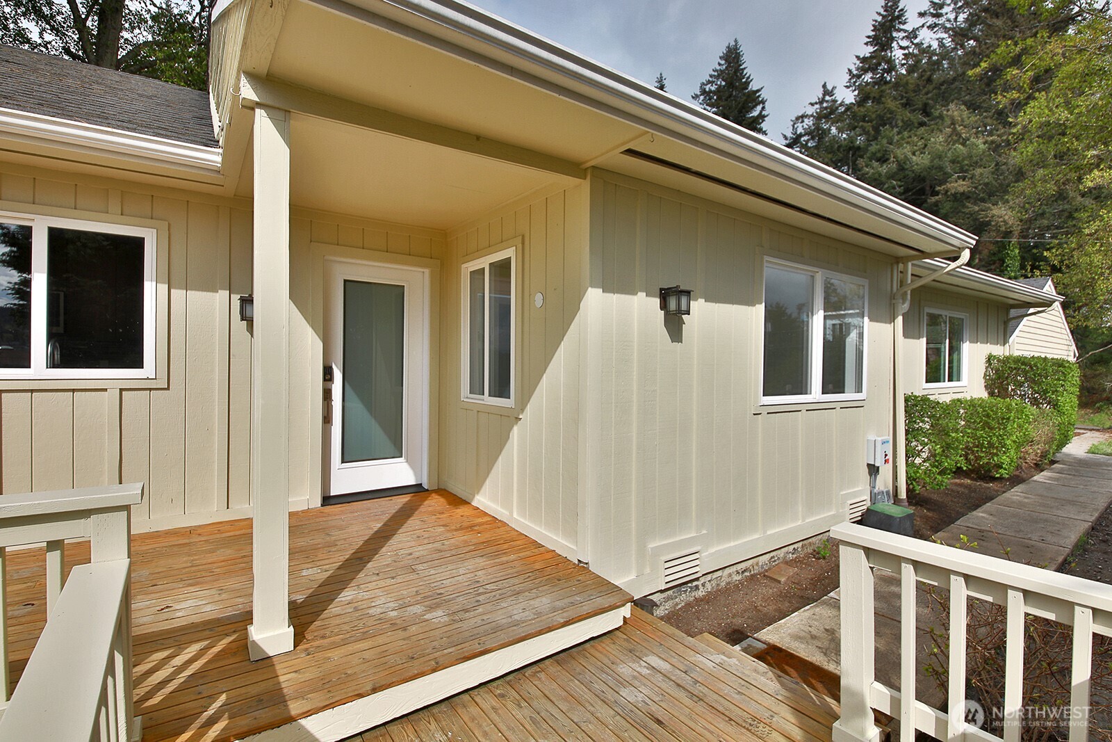 3760 Periwinkle Road Property Photo 8