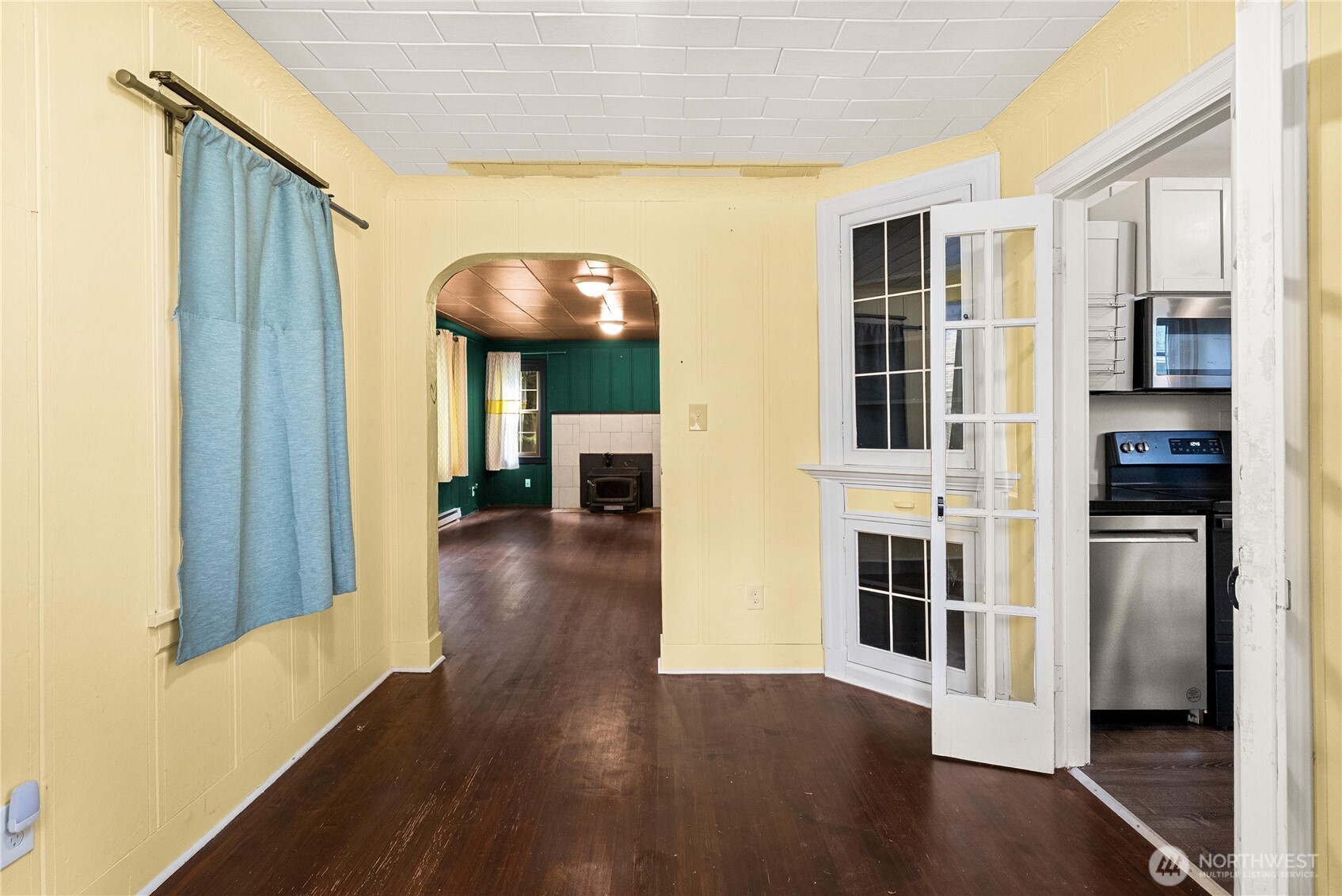 12027 10th Avenue Property Photo 11