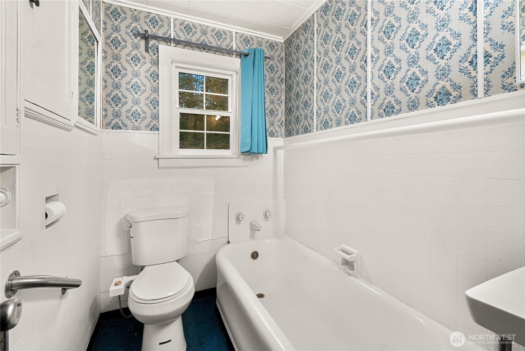 12027 10th Avenue Property Photo 19