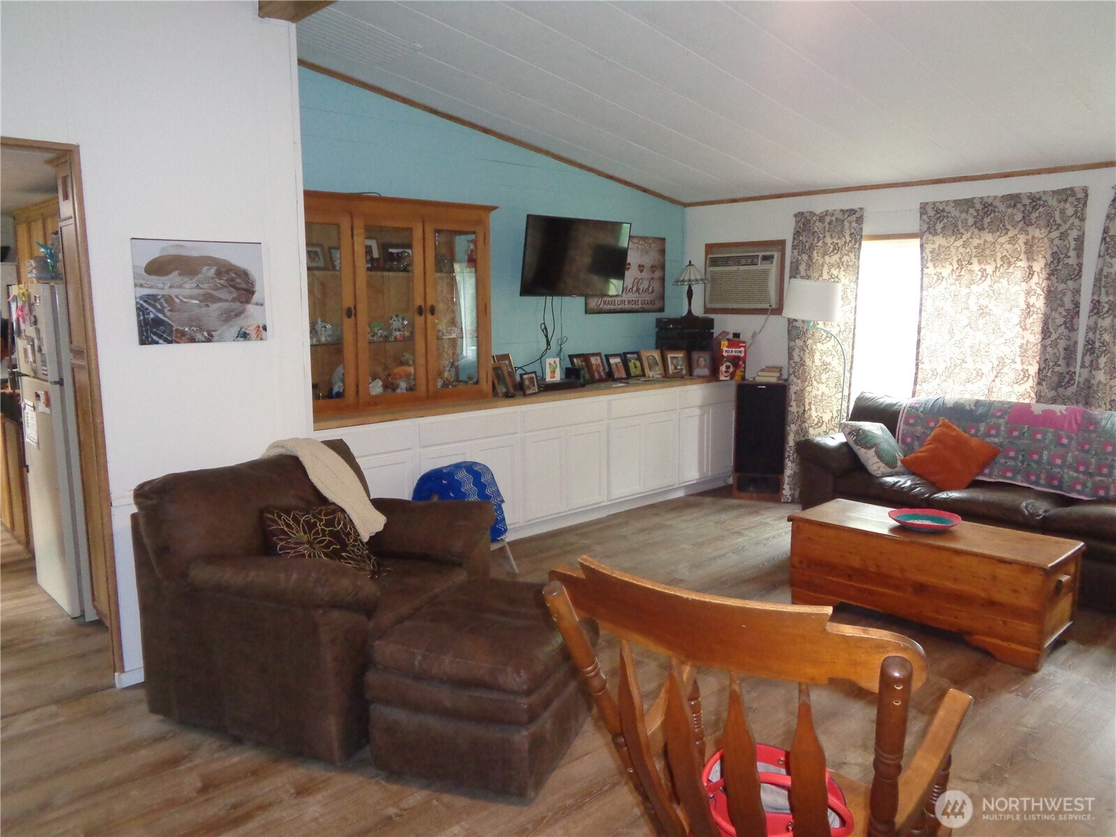 251 Spring Coulee Road Property Photo 3