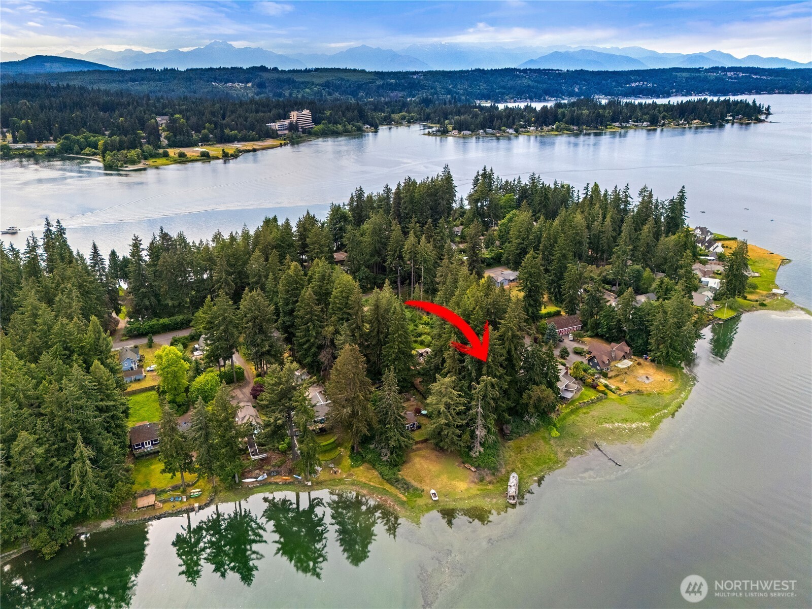 2774 Marine Drive Property Photo 5