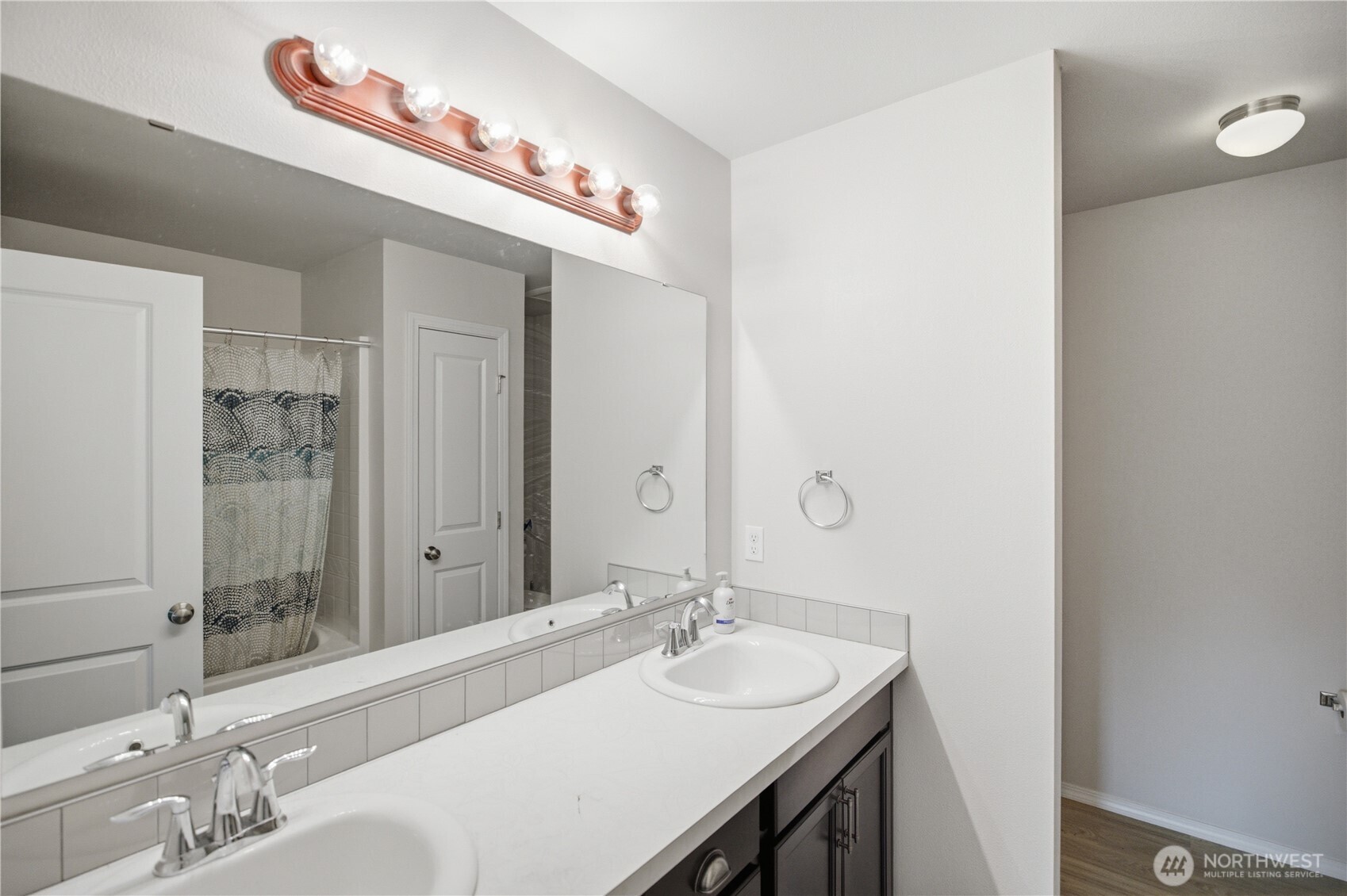 8705 72nd Avenue Property Photo 29