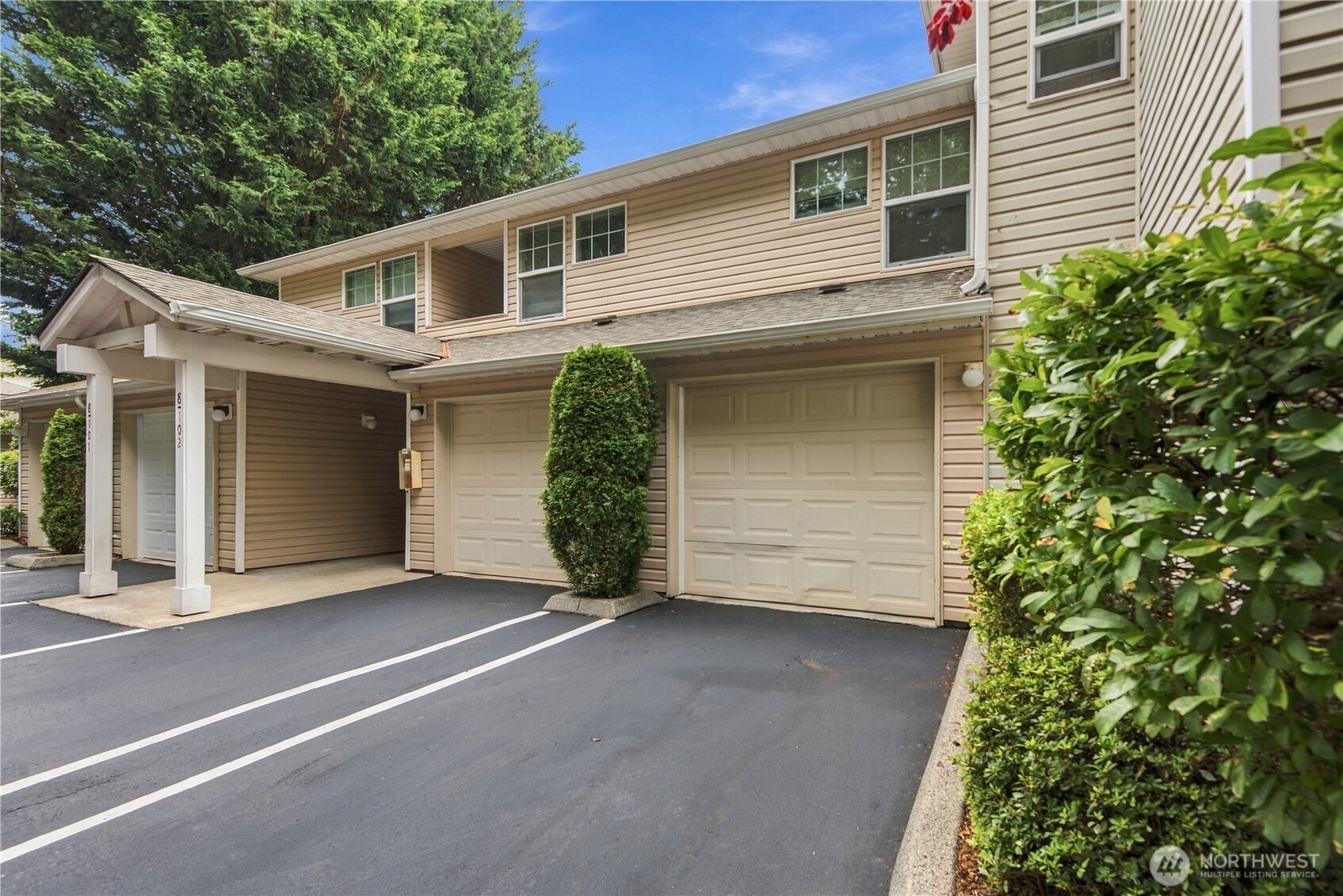 2001 120th Place 8-103 Property Photo 22