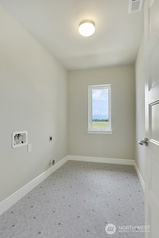 22854 61st Street 303 Property Photo 17