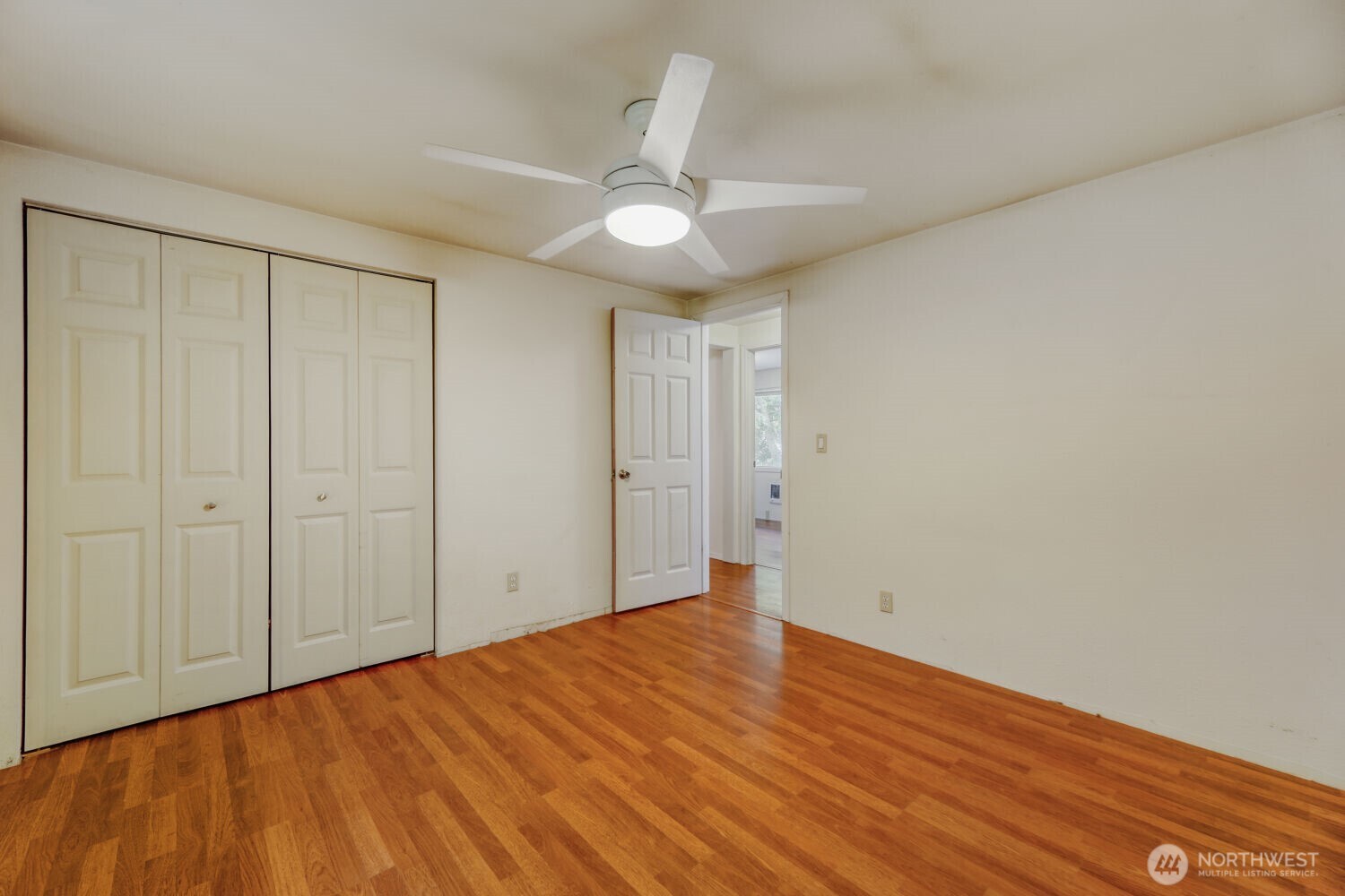 5703 318th Avenue Property Photo 6