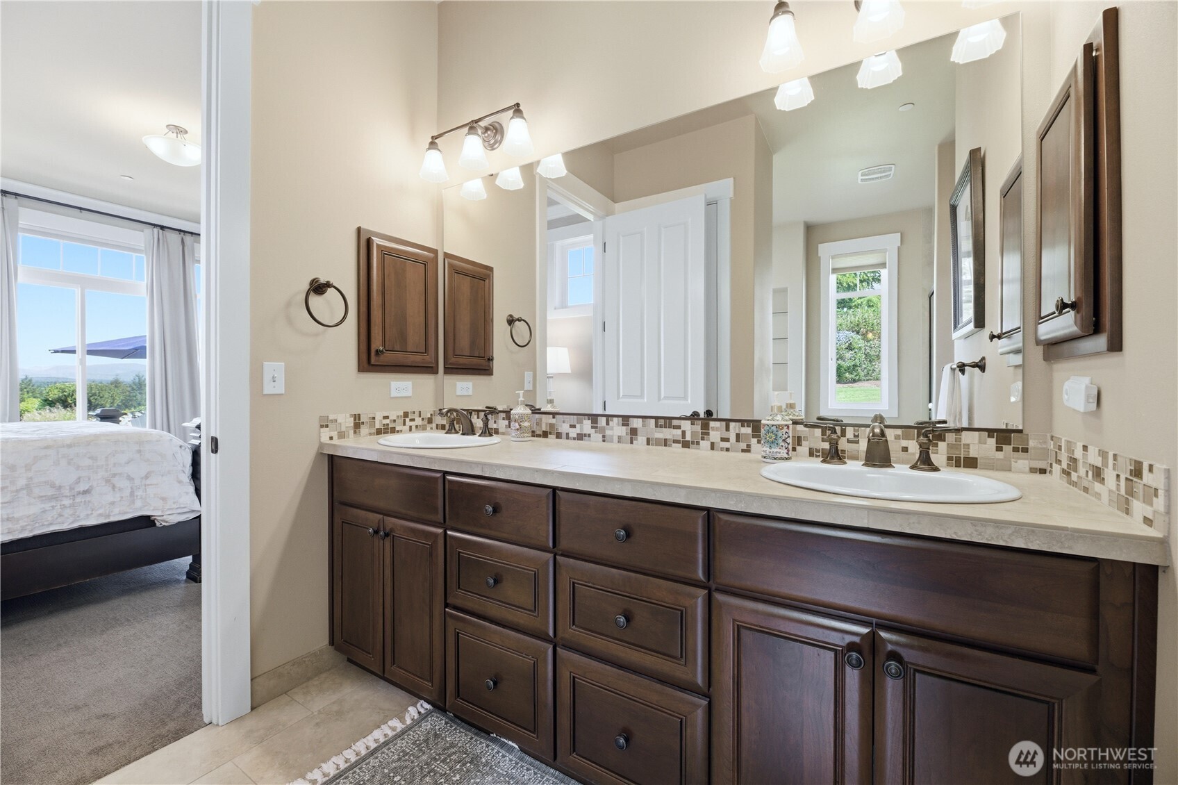2416 Cascade Drive Property Photo 16
