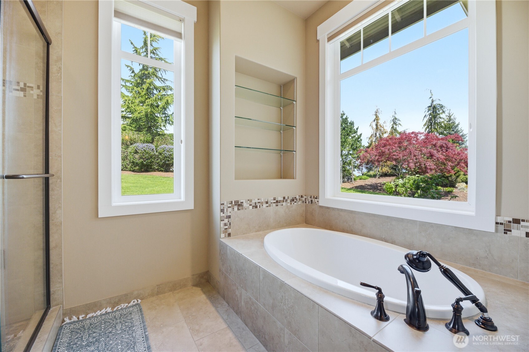 2416 Cascade Drive Property Photo 17