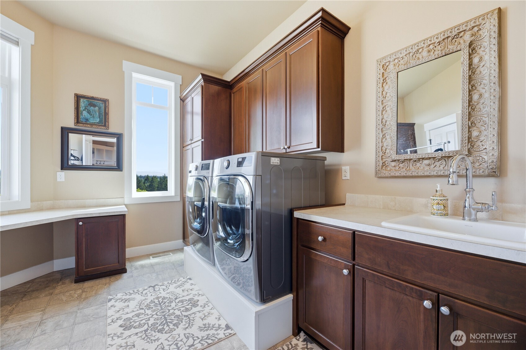 2416 Cascade Drive Property Photo 20