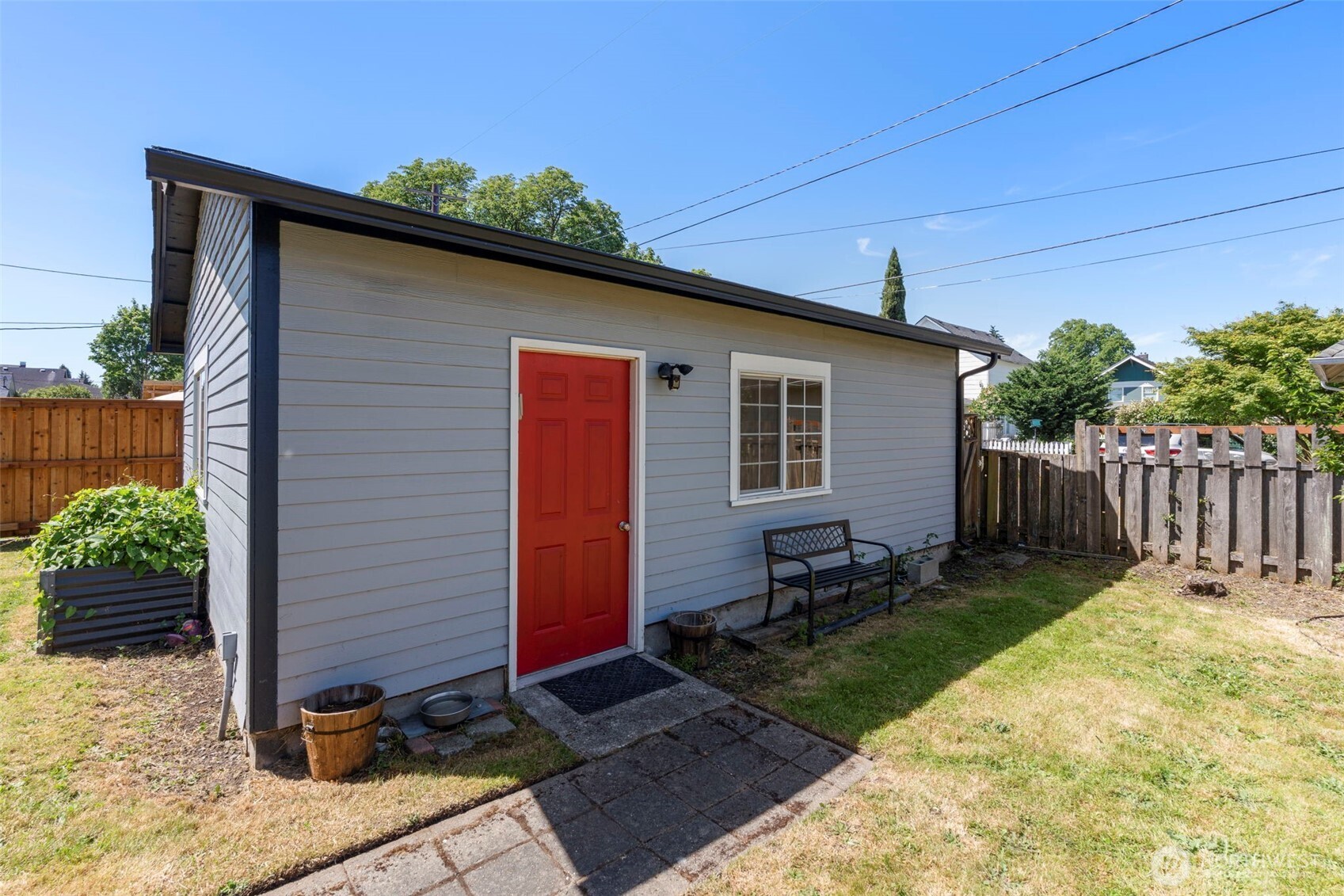 805 F Street Property Photo 40