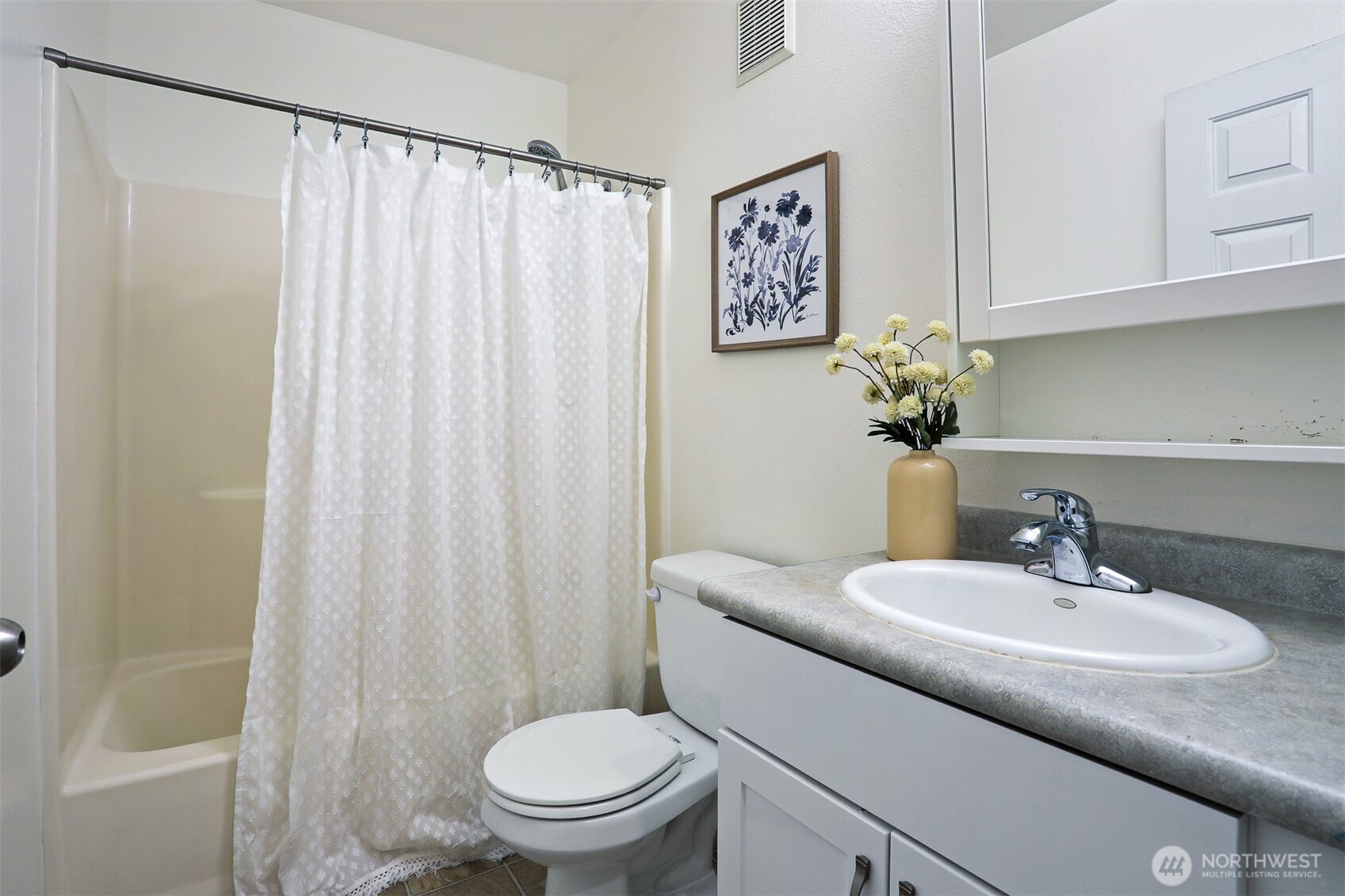 3406 W Government Way 7 Property Photo 27