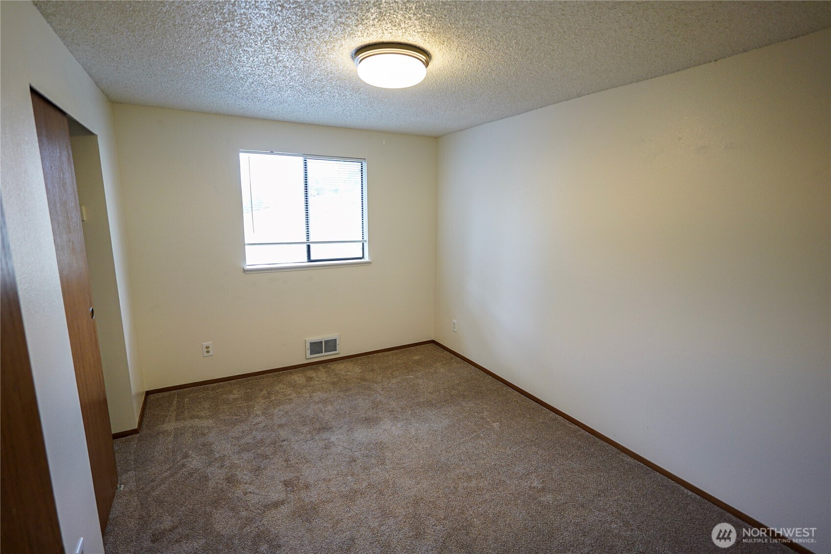 108 Kensington Avenue Property Photo 16