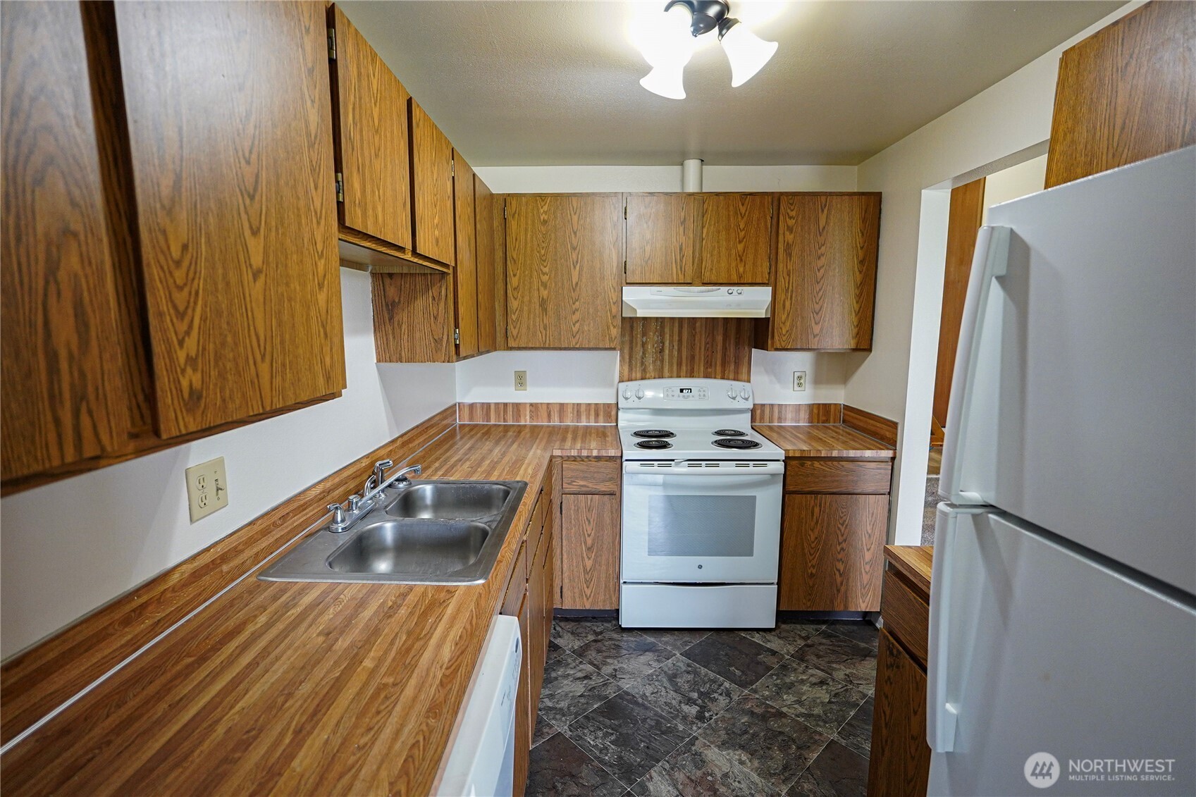108 Kensington Avenue Property Photo 18