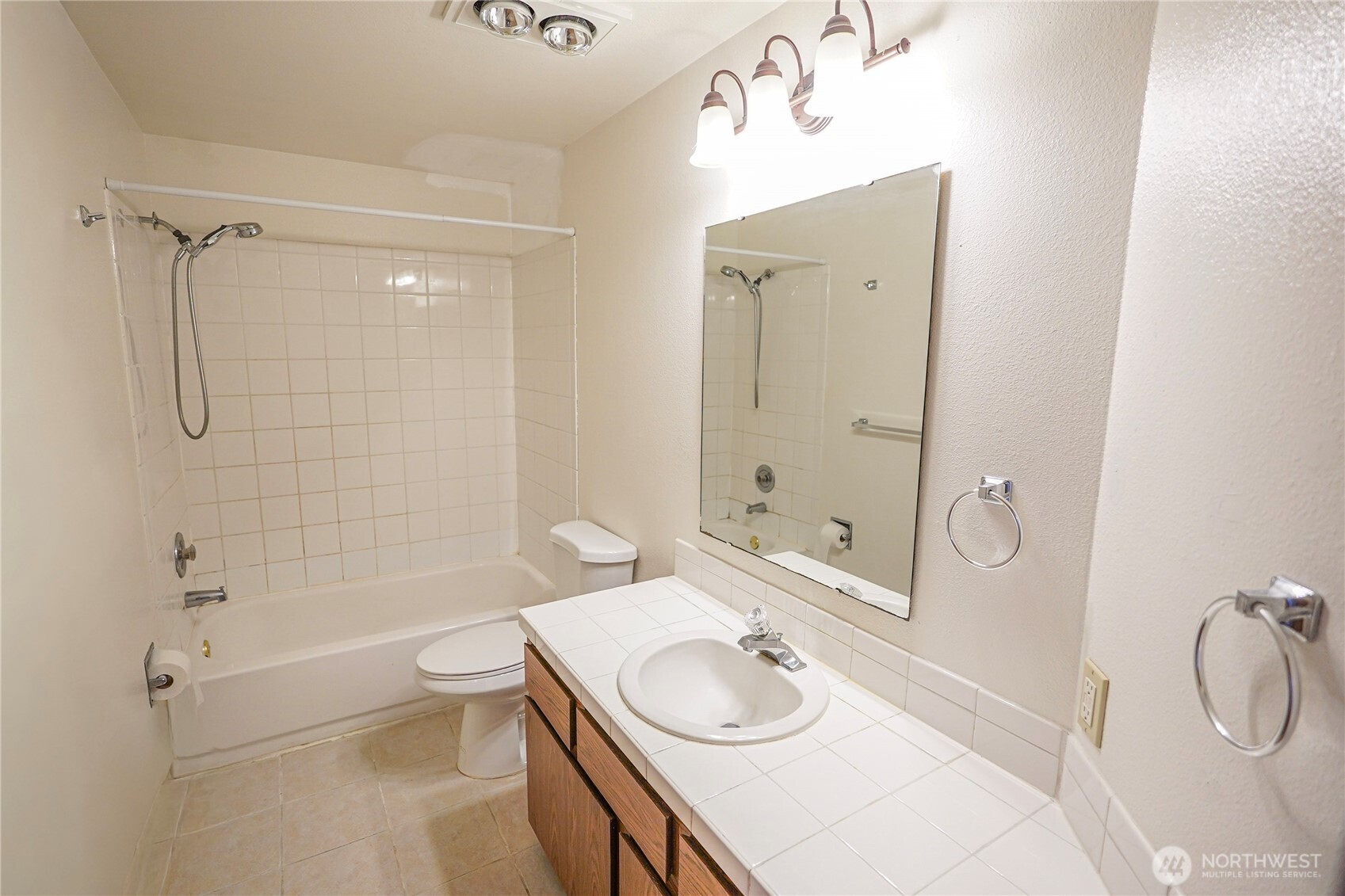 108 Kensington Avenue Property Photo 23