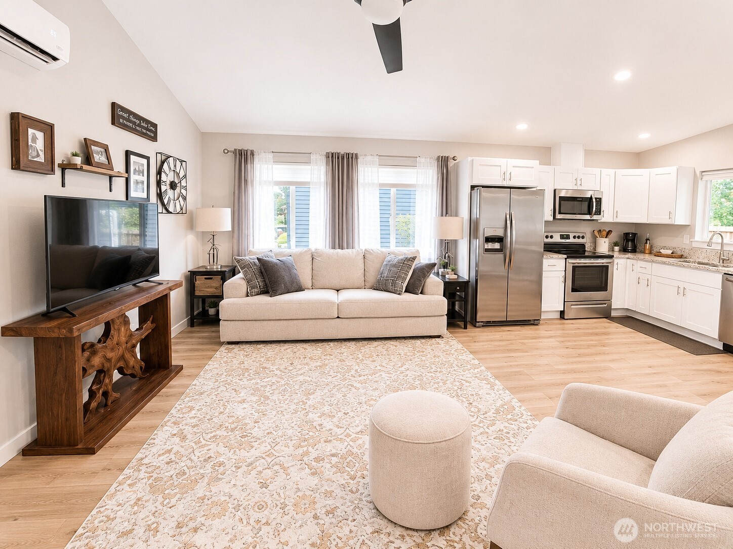 168 N Narwhal Loop Property Photo 8