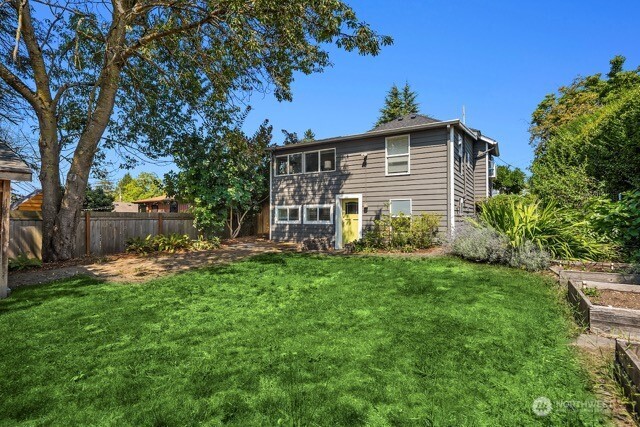 3943 S Orcas Street Property Photo 31