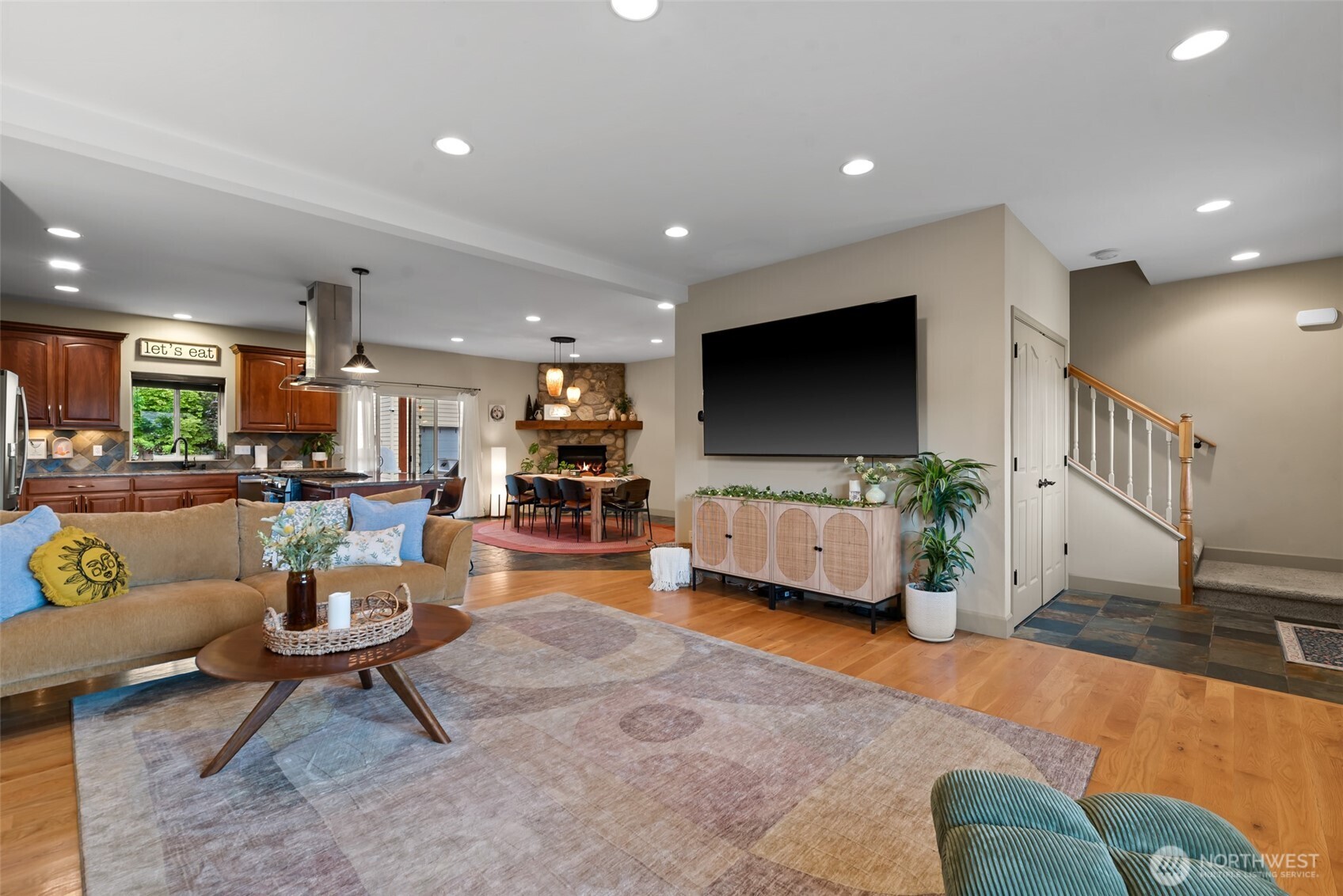 104 35th Street Property Photo 11