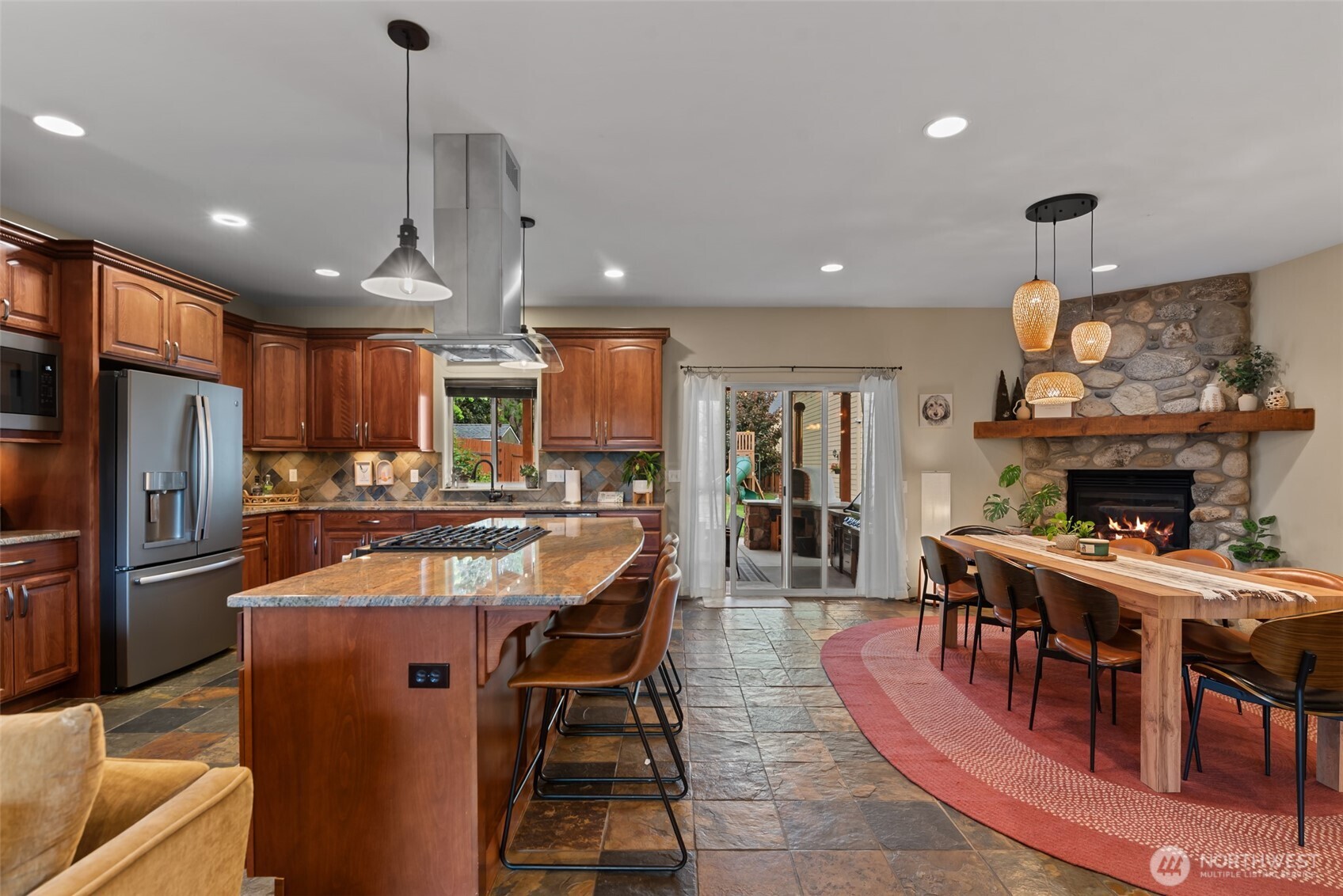 104 35th Street Property Photo 13