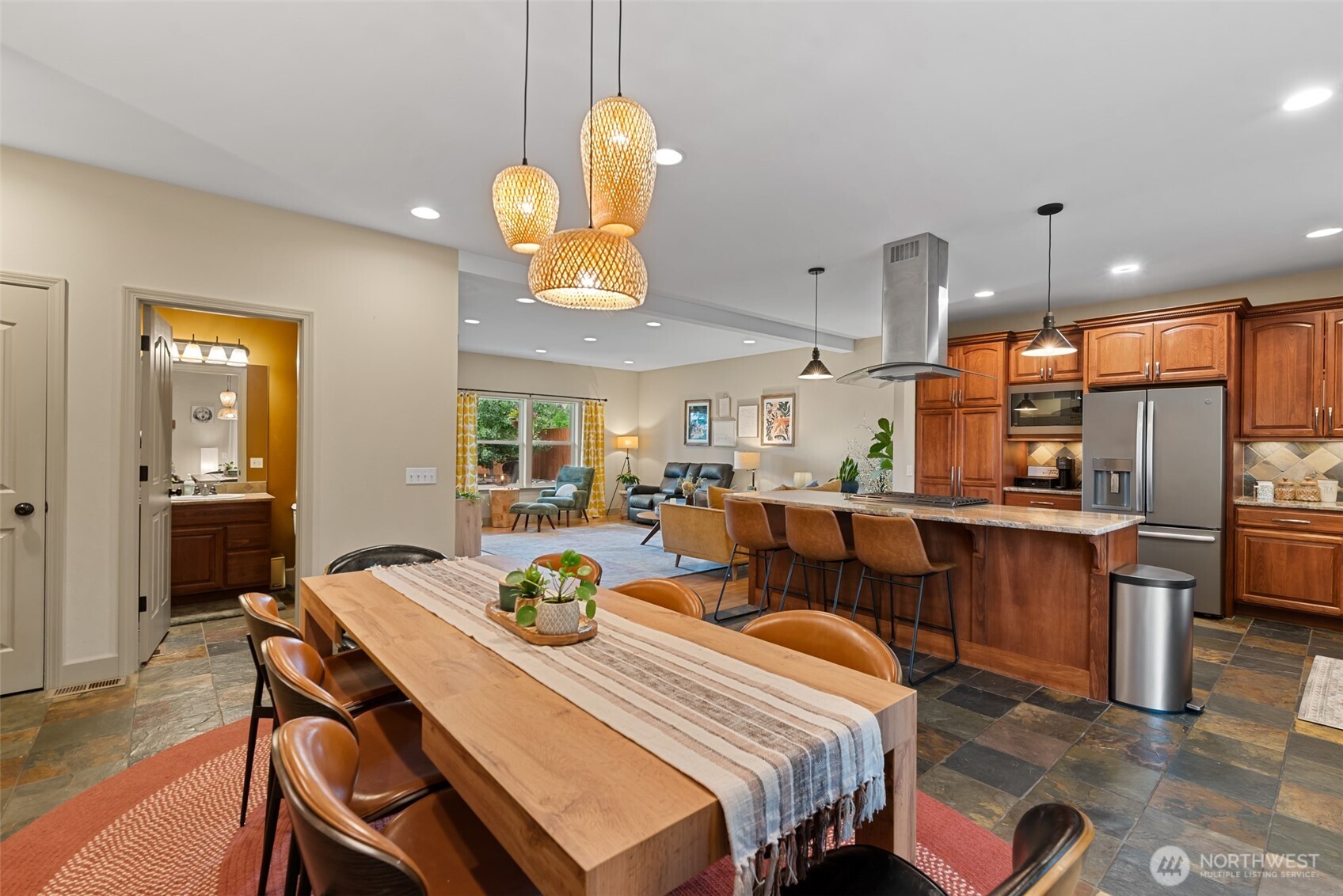104 35th Street Property Photo 14