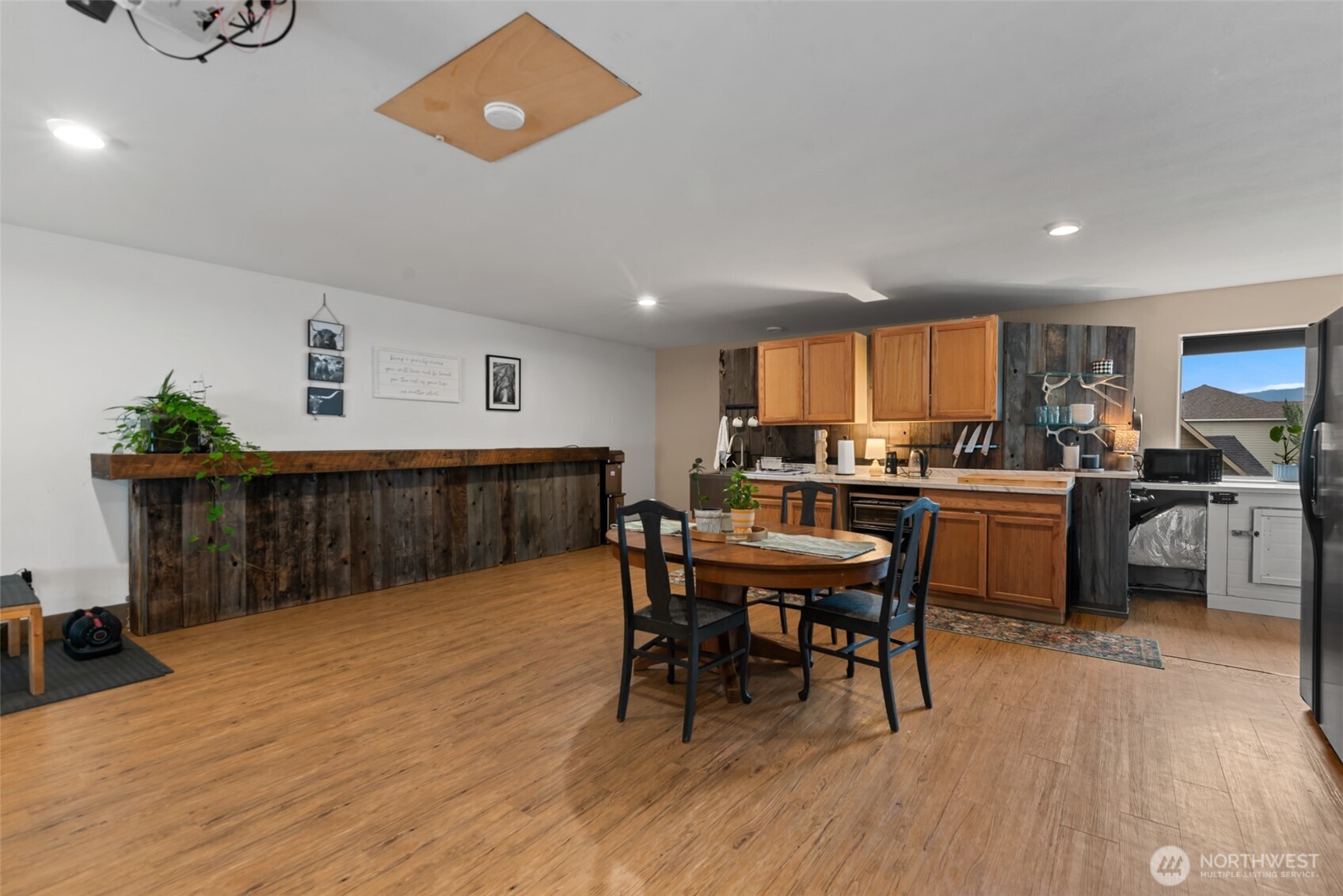 104 35th Street Property Photo 33