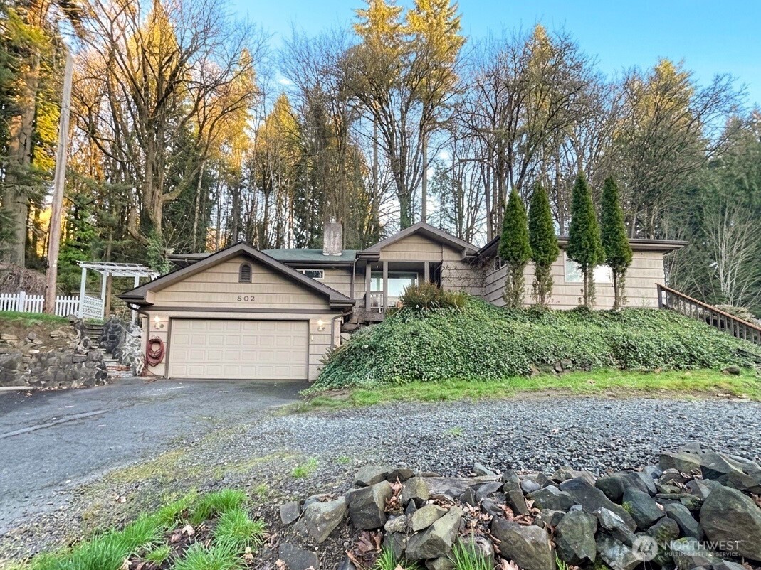 502 Coal Creek Road Property Photo 1