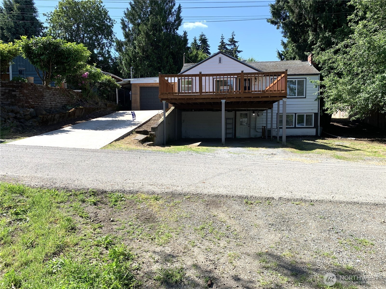 2315 S 116th Place Property Photo 2