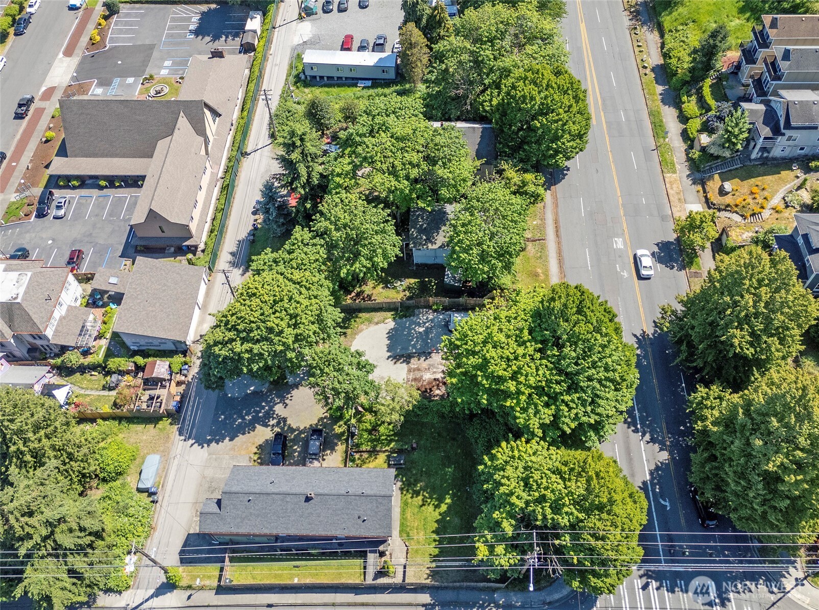 1909 S Yakima Avenue Property Photo 7