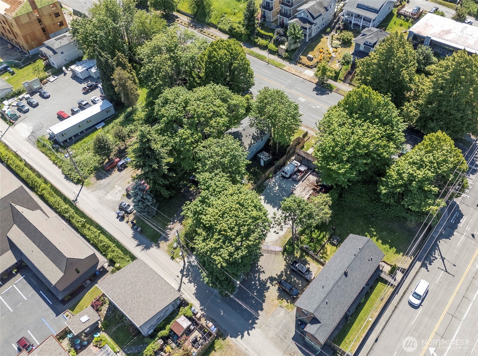 1909 S Yakima Avenue Property Photo 9