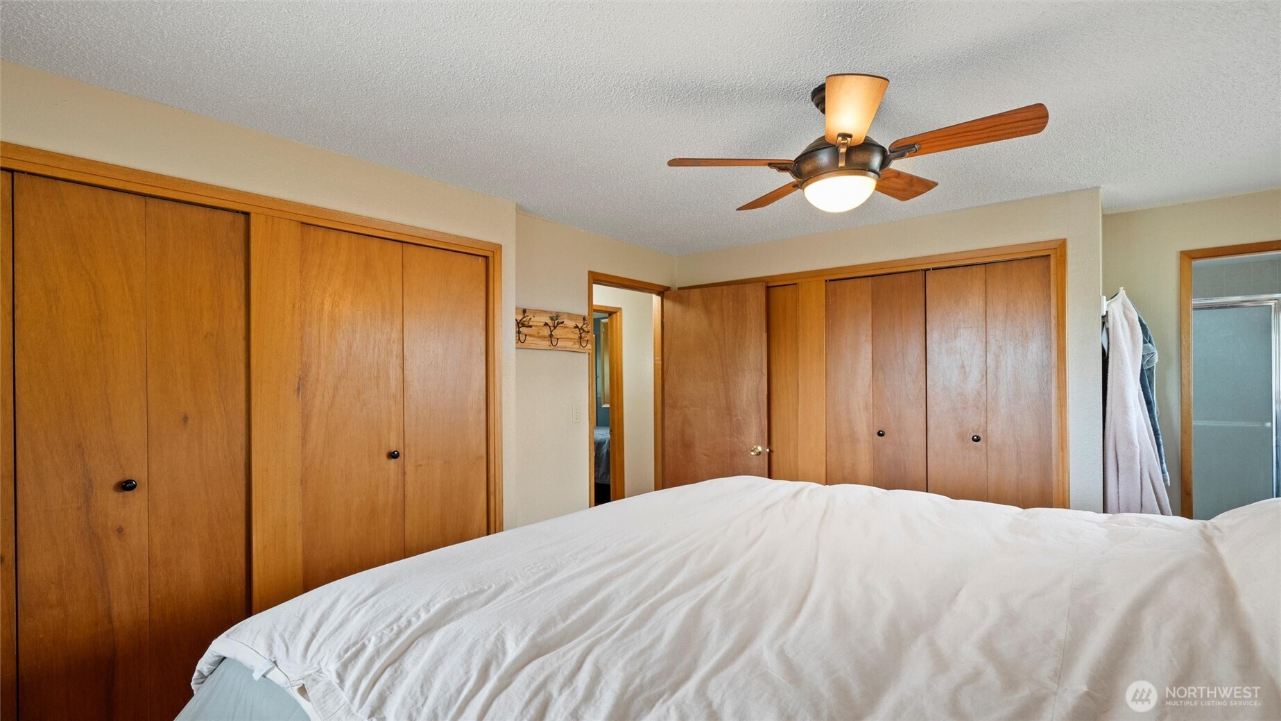 810 E Spring Property Photo 24