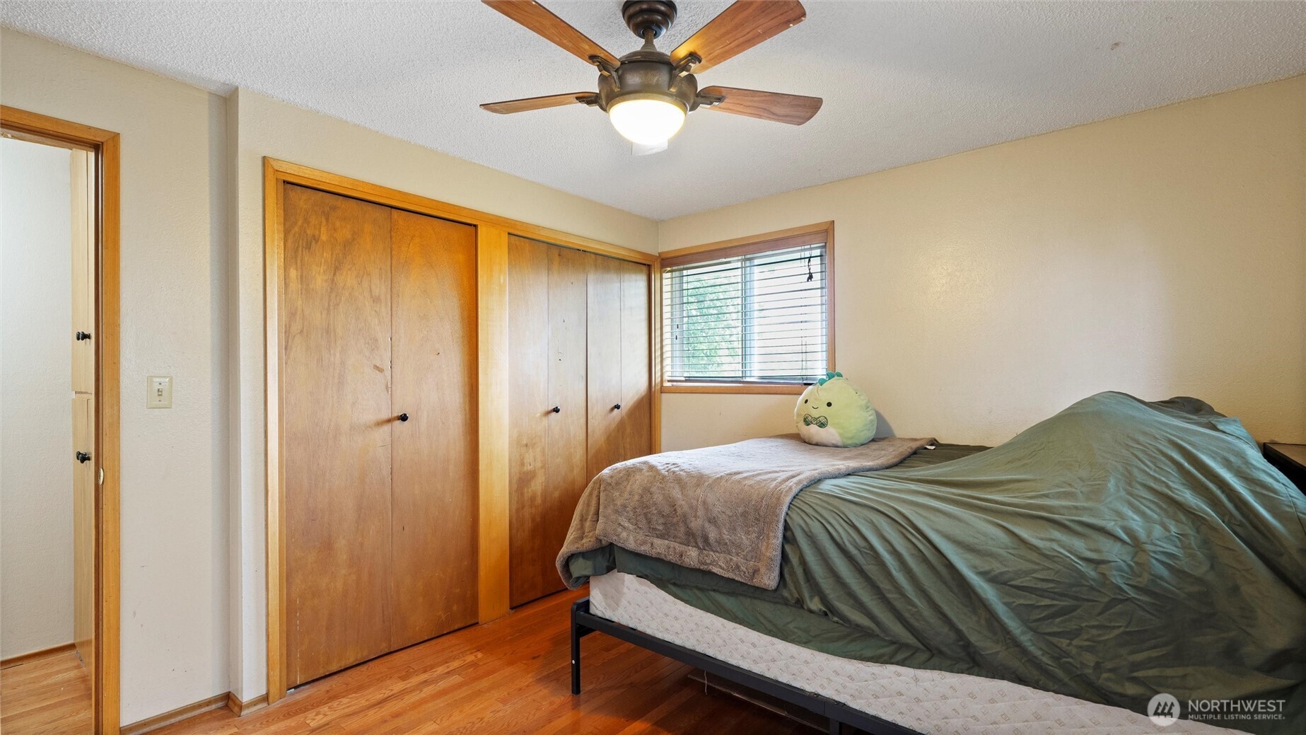 810 E Spring Property Photo 27