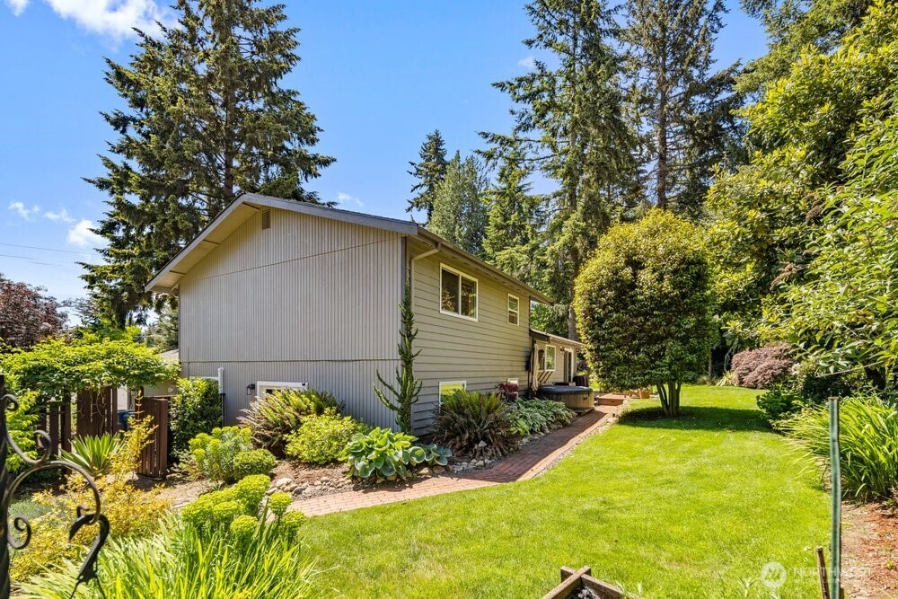 24306 87th Place Property Photo 29
