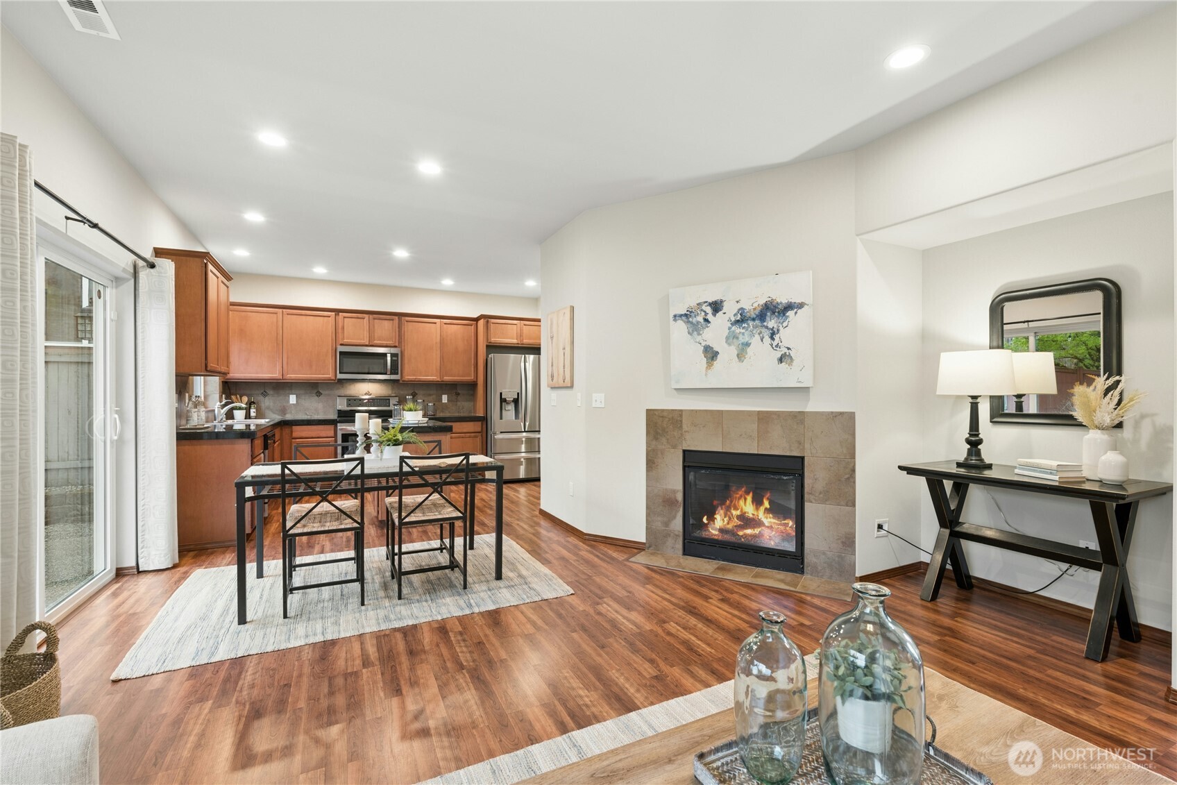 4127 228th Place Property Photo 4