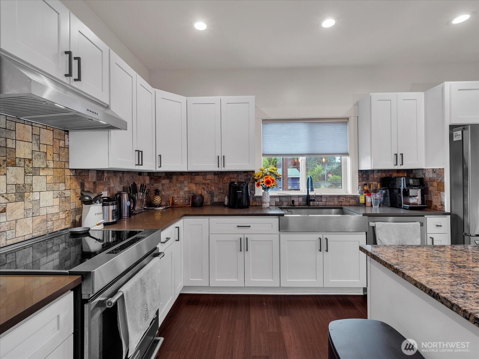 2204 158th Street Ct Property Photo 6