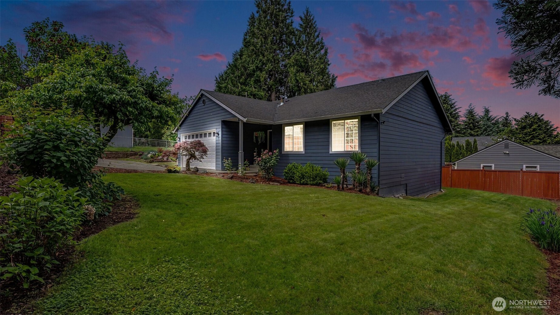 4610 S 160th Street Property Photo 5