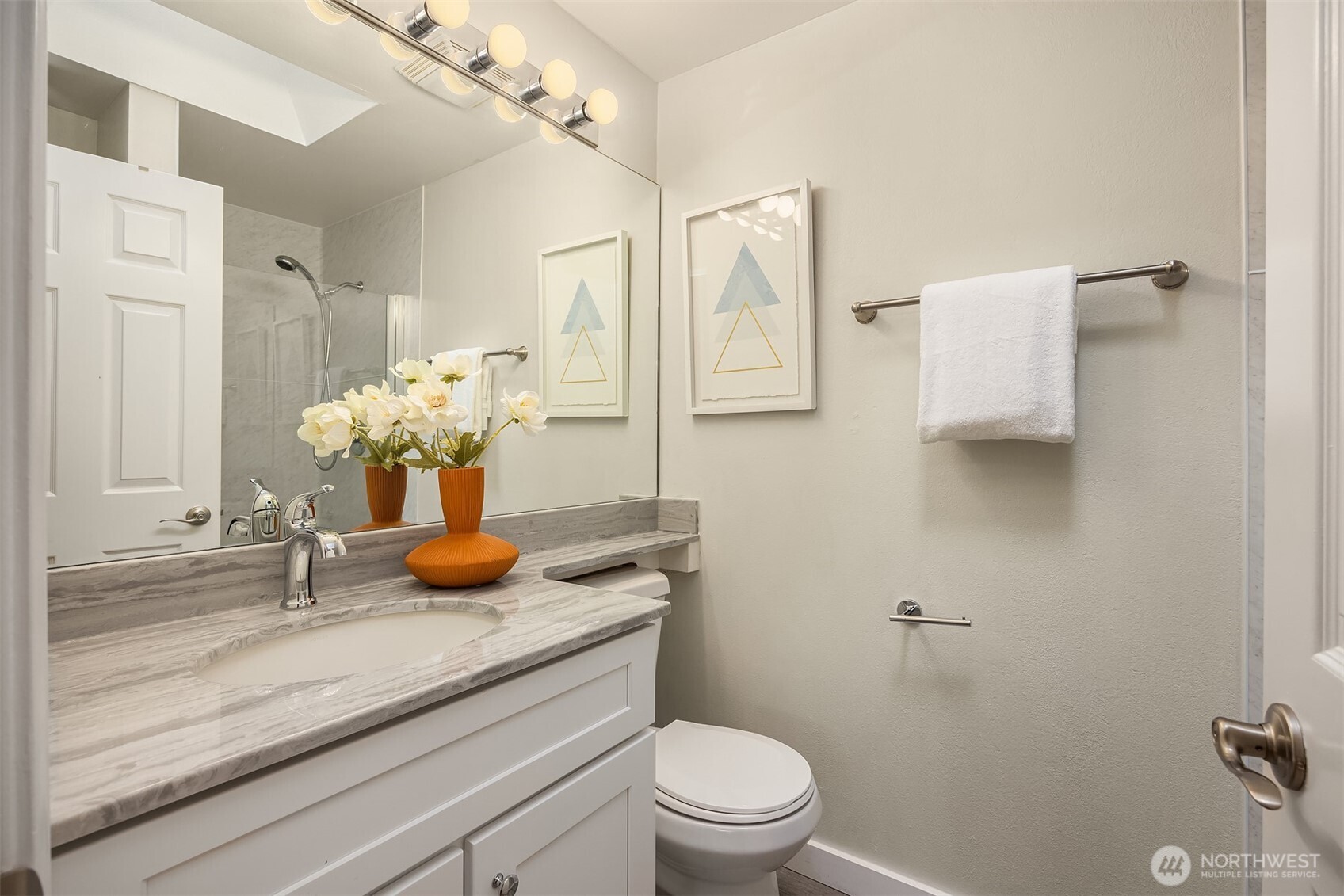 12323 Ne 97th Street M Property Photo 17