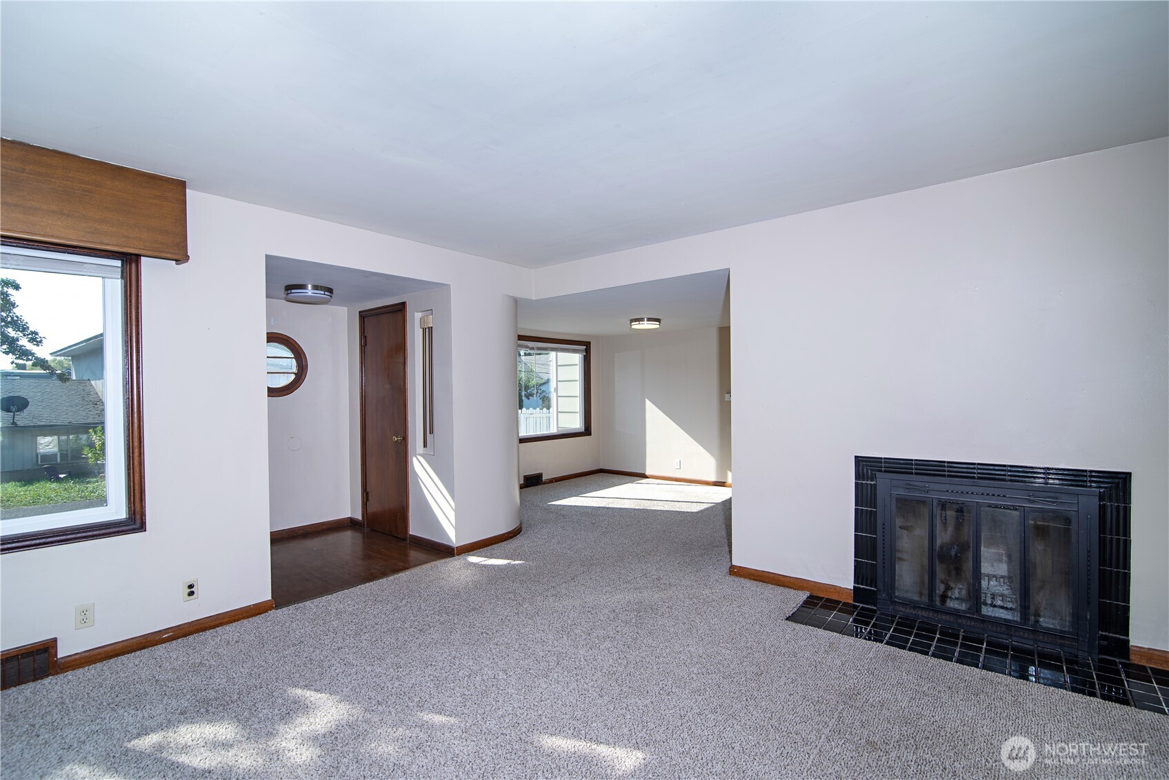 203 N Walnut Street Property Photo 10