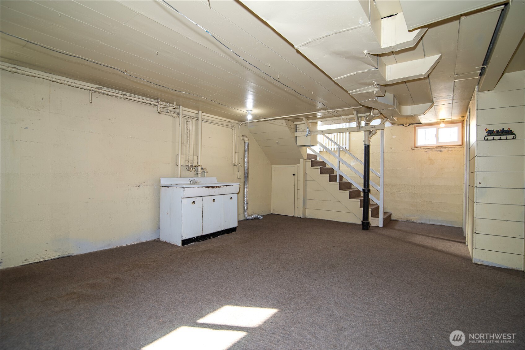 203 N Walnut Street Property Photo 22