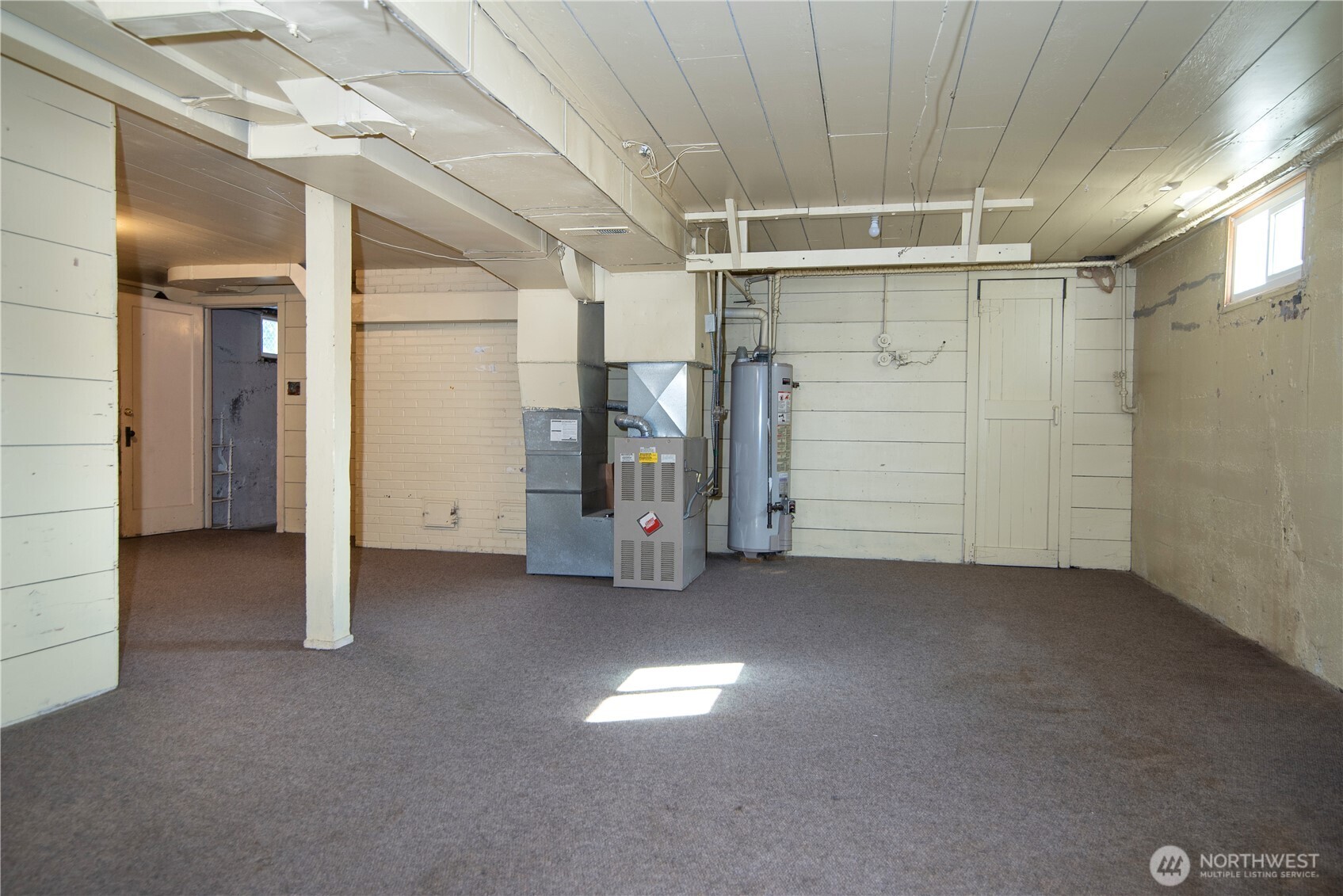 203 N Walnut Street Property Photo 23