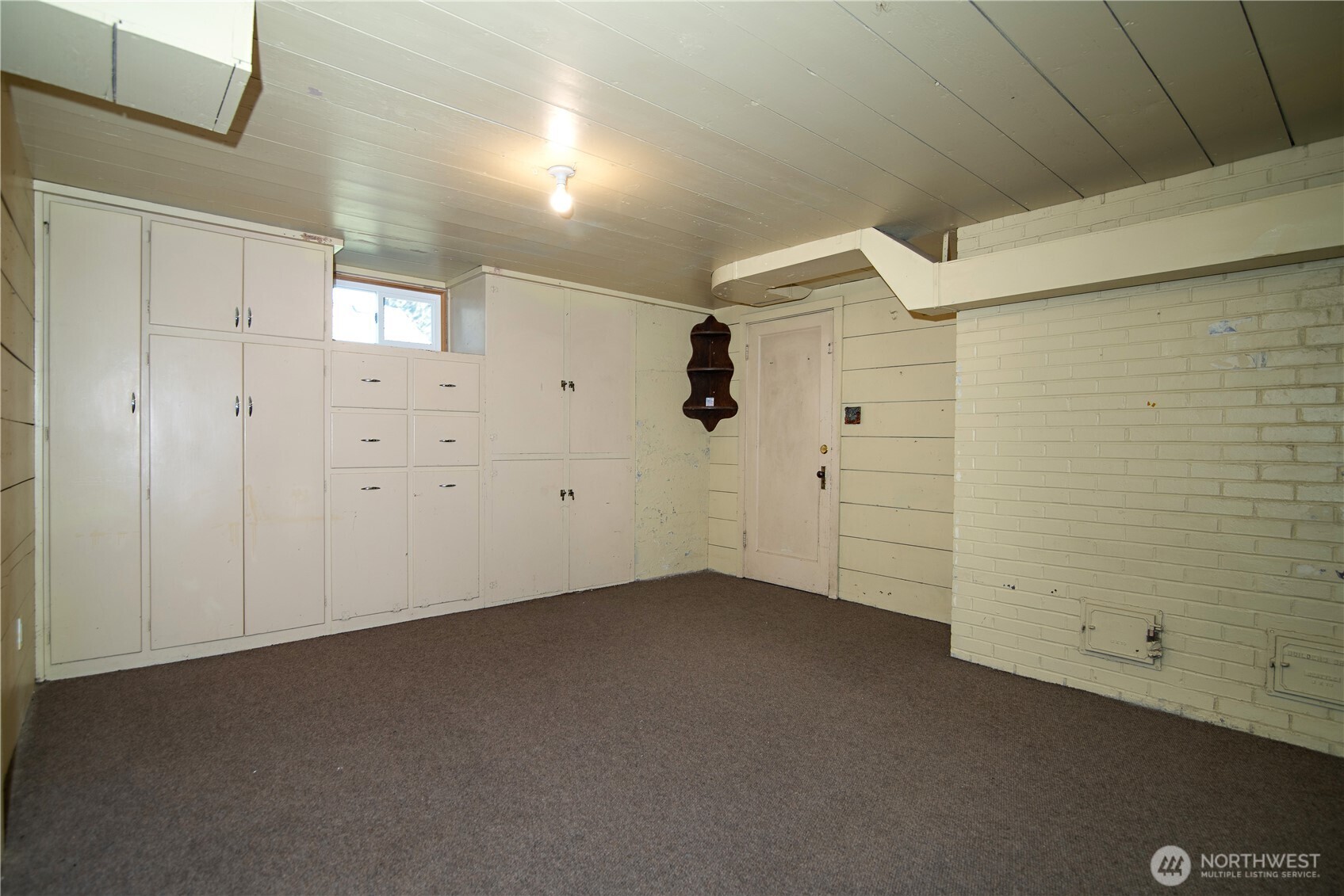 203 N Walnut Street Property Photo 25