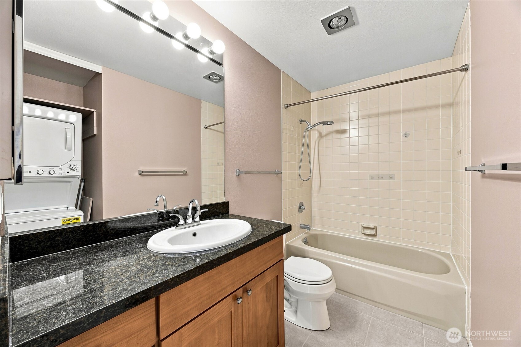 601 S 227th Street 411s Property Photo 17