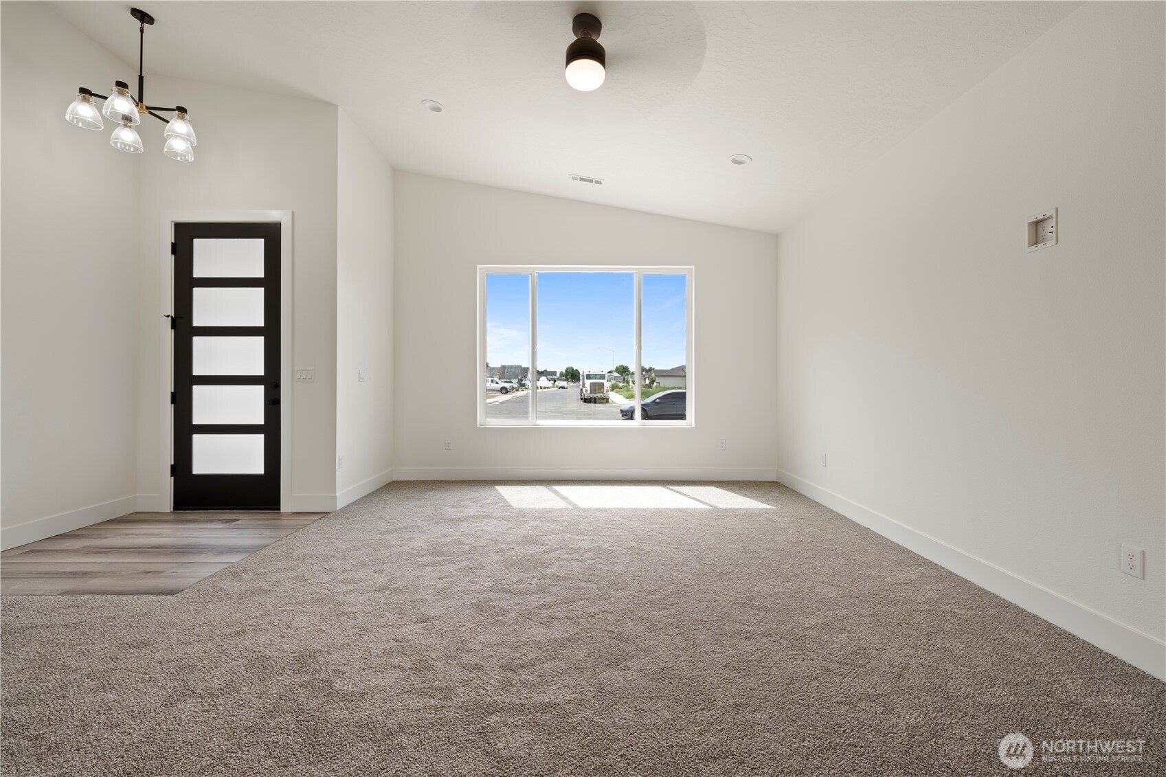 701 P Street Property Photo 28